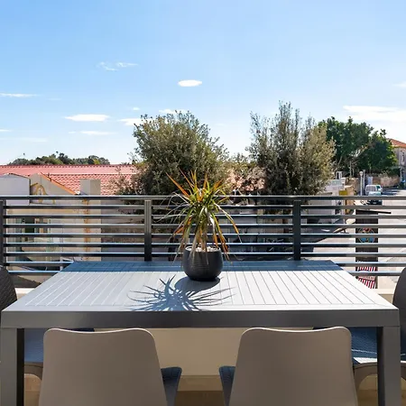 K Luxury Apartment Rhodes City